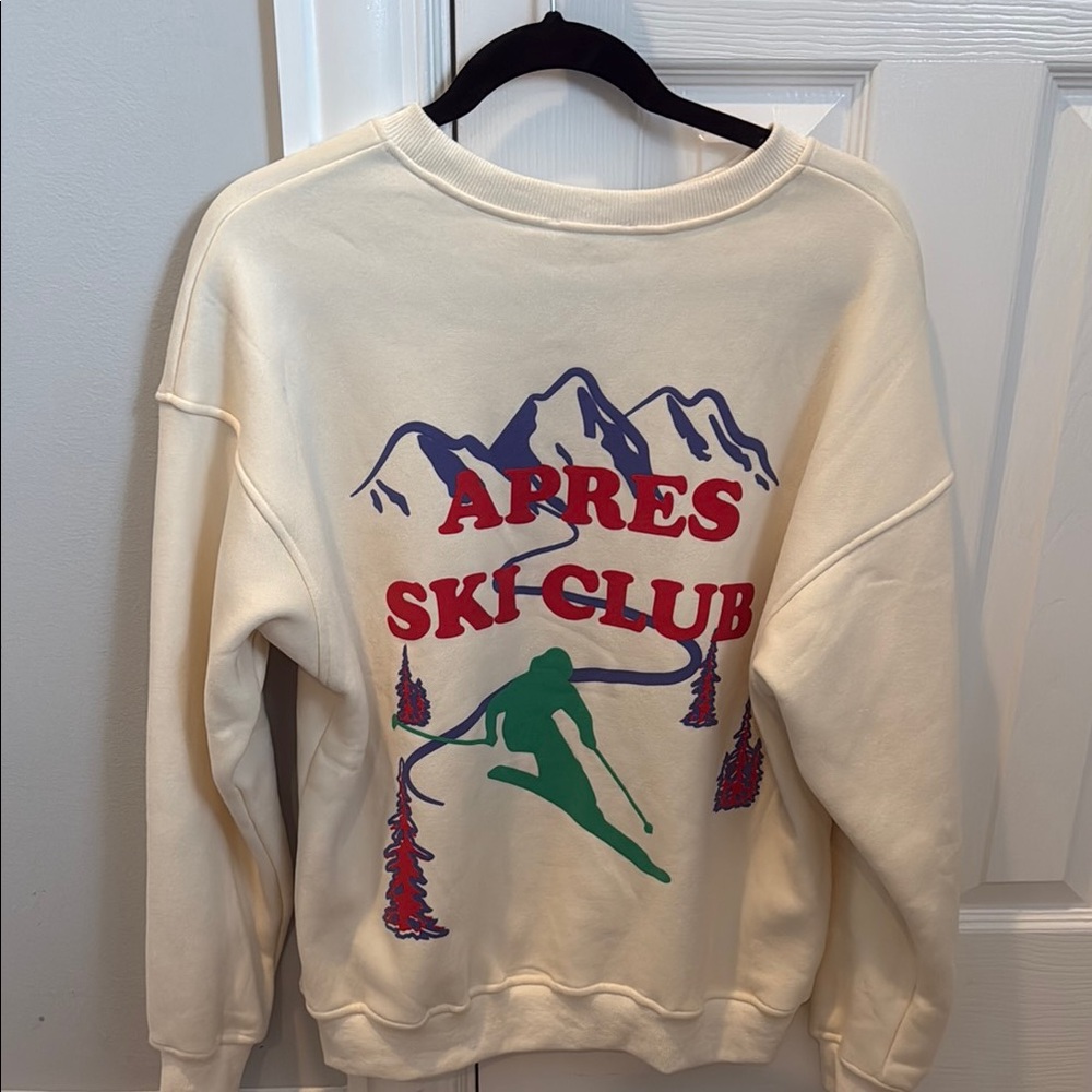 Cream Apres Ski Club Sweatshirt